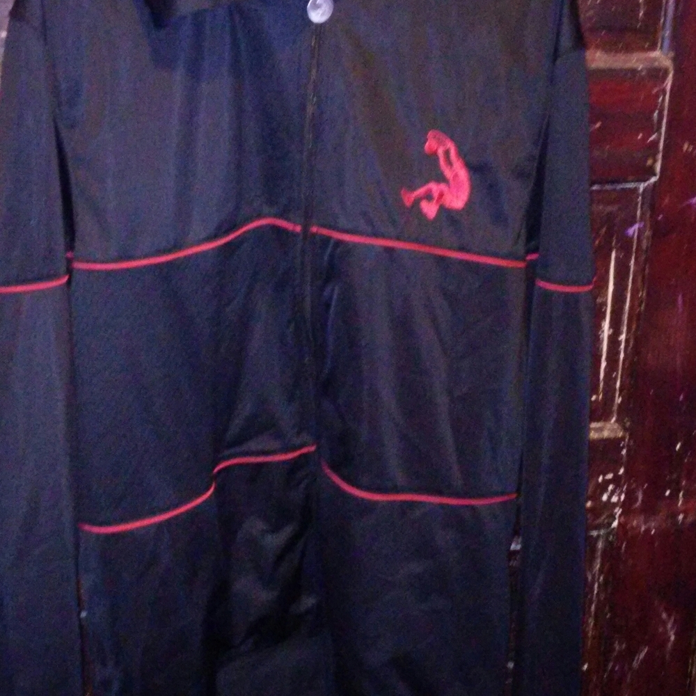 Shaq Black hooded xl mens basketball jacket